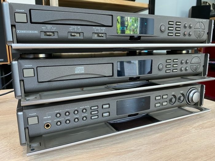 Rare Marantz Titanium System iconic Design Motorised Door Panels 4 piece System really rare fully serviced with original Remote
