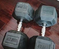 Brand new 47.5 KG Hex Dumbell set