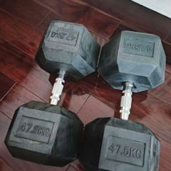 Brand new 47.5 KG Hex Dumbell set