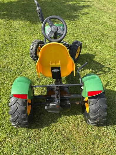 John Deere go cart