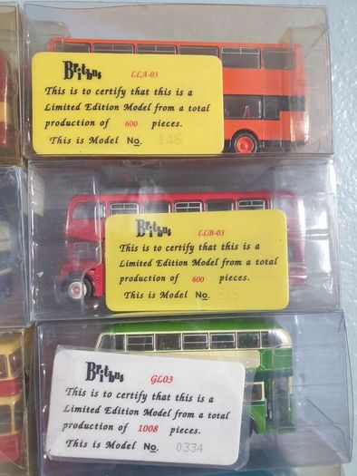 Jot Of Lot Of English British Bulldogs  Bussies Limited Edition