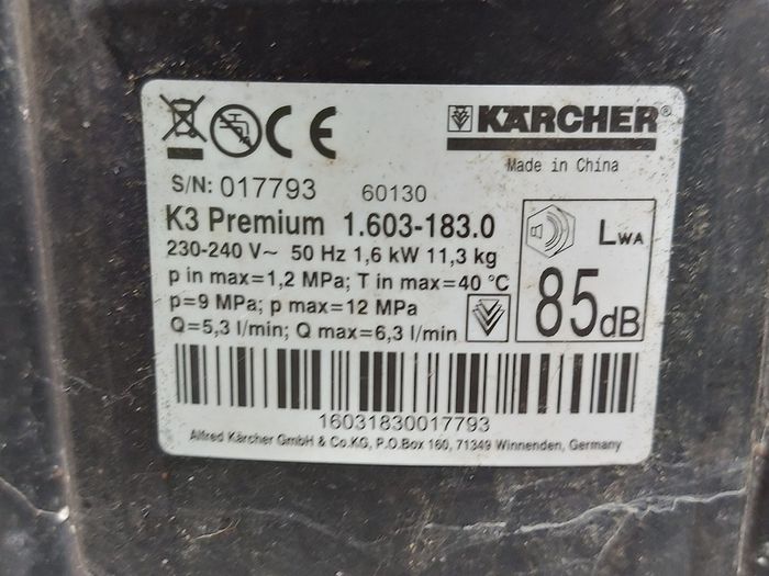 KARCHER K3 Premium Power Washer, 1600W, 85dB, in excellent condition Plus accessory
