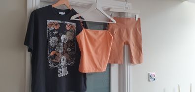 3 x Pieces - Bershka SOUL top, vest and shorts Sz 10 UK