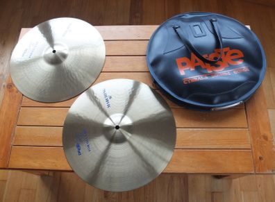Paiste 602 Marching Cymbals, 16 inch With Bag.