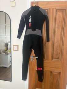 Wetsuit