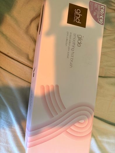 GHD glide hot brush