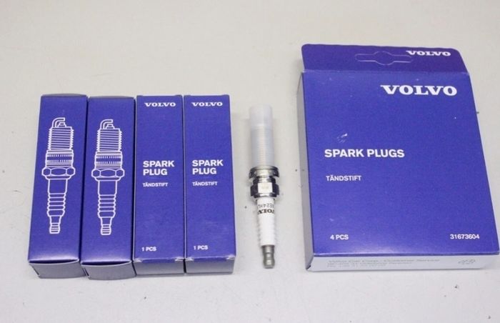Volvo Xc40 , Xc60, Xc90 spark plugs 31673604