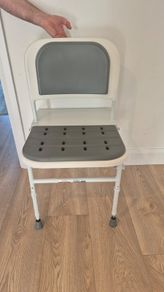 shower seat