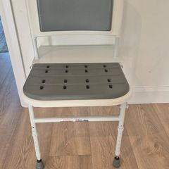 shower seat