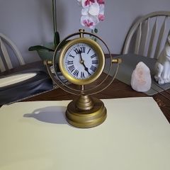 Clock unusual