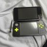 Nintendo 2DS XL Image 2