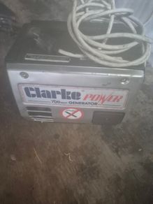 Clarke Power G900 700W Generator