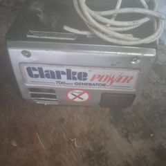 Clarke Power G900 700W Generator