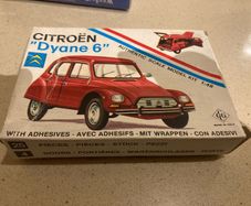 Citroen Dyane 6 model kit 1/48 CGGC