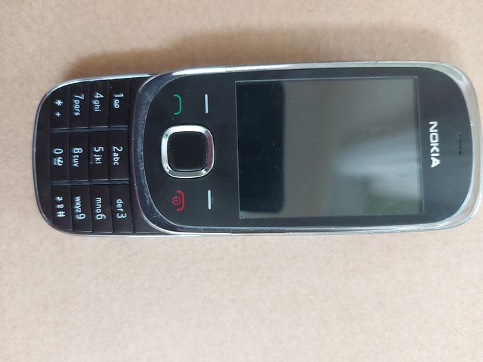 NOKIA Slider mobile phone, Model 7230, Rare Retro mobile phone, Meteor network, in excellent condition