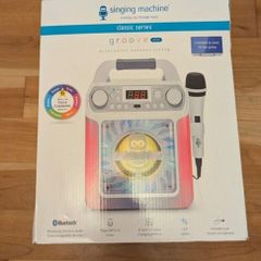 Singing Machine Classic Series Groove Mini