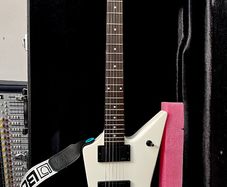 Harley Benton EX-84 Modern EMG VW, INCLUDING Thomann Hard Case