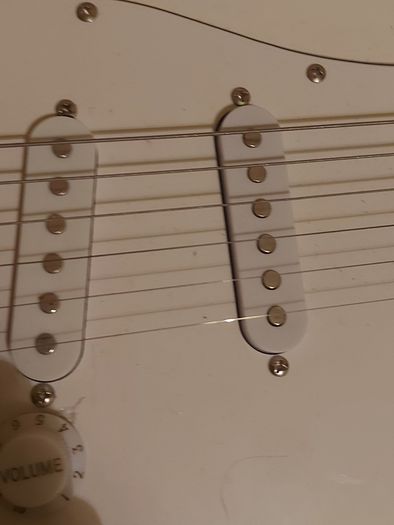 Rocktile Electric Guitar and AMP, in new condition