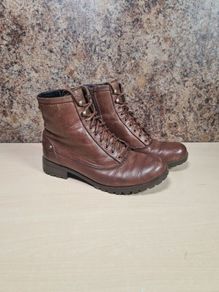 womens CLARKS GORETEX brown leather ankle boots Size UK 4 D EU 37 (AT2)