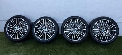 Genuine BMW 19" 664M Alloy wheels