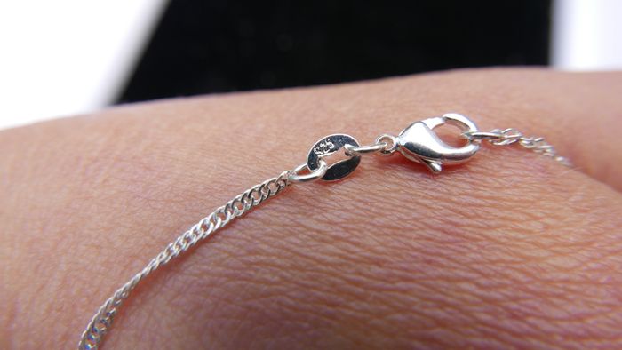 Vintage Amethyst Claddagh Irish Symbol, 925 Sterling Silver Heart Crown and Hands; 925 Irish Symbol Pendant Necklace with Amethyst 18"