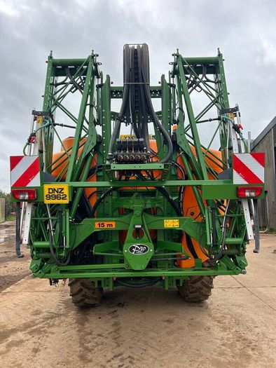 Amazone UF901 15 metre