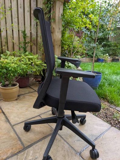 ergonomic office chair