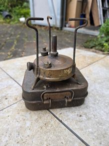 Vintage Primus no 9 Stove in box