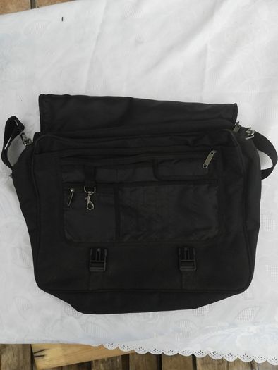 ADAYTUM laptop bag