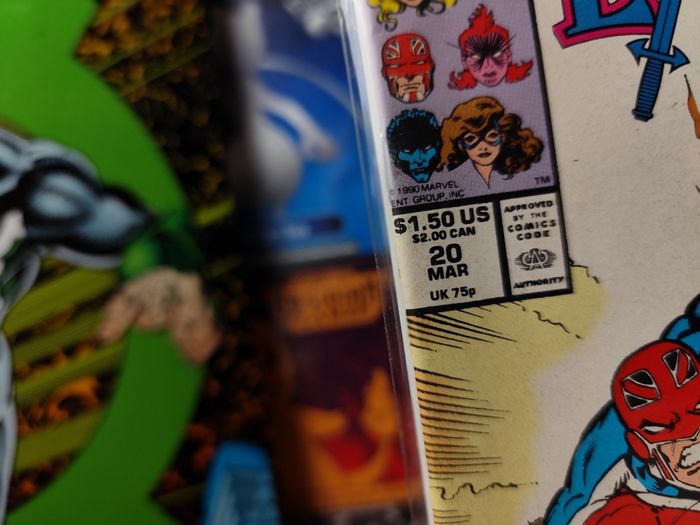 Excalibur ! Issue #20 ! Captain Britain vs Phoenix ! Copper Age Comic from 1990 ! by Marvel !