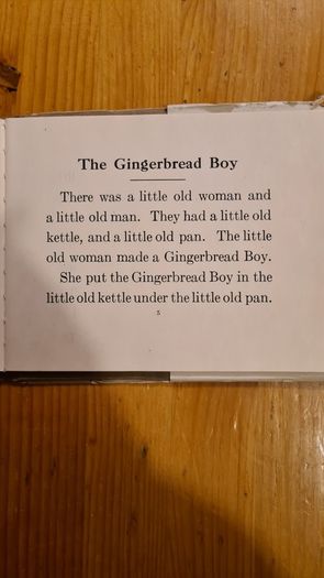 Children's Books. 1x Old Mother Hubbard. 2 X The Gingerbread Man. 3x The Childs Garden Of Verse. By Robert Louis Stevenson Illustrated.