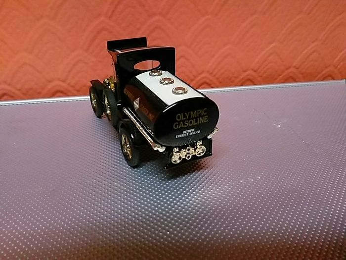 Corgi classics