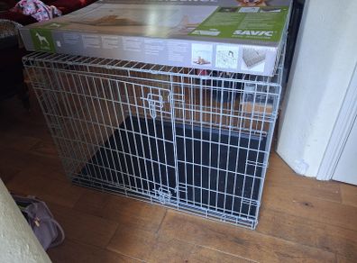 Dog crate