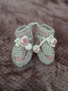 Baby woolen boots