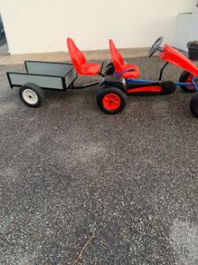 Berg go kart and trailer