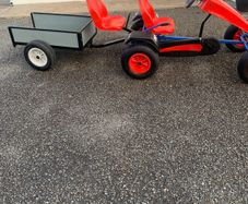 Berg go kart and trailer