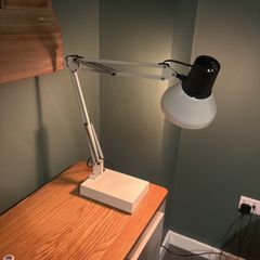 Angle poise lighting fixture