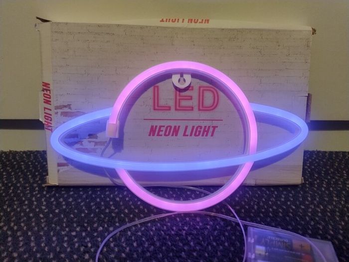 LED Neon Light Saturn