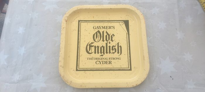 Gaymer's olde cyder English drinks metal tray,,used condition see pictures for condition nice condition, sold as is,,price includes post to anywhere in Ireland thank you.