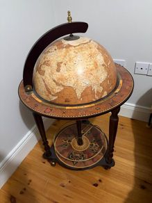 Decorative Globe Bar Cabinet / Zodiac Table  120