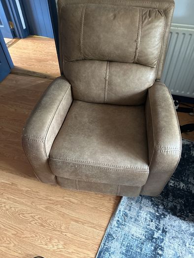 3 + 1 seater