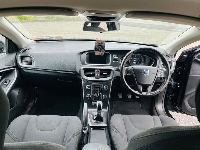 Volvo V 40 Good Condit2015 NCT until 14.05.2027