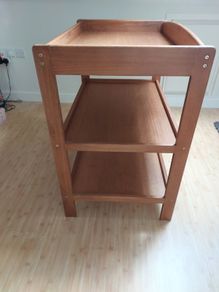 KUB wooden baby changing table