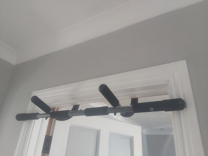pull up bar