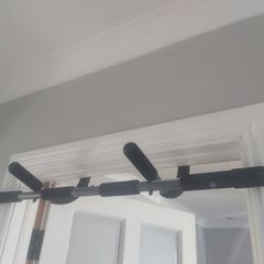 pull up bar