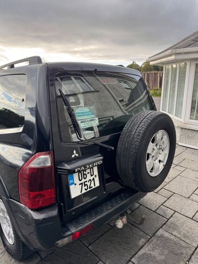 Mitsubishi Pajero 2006