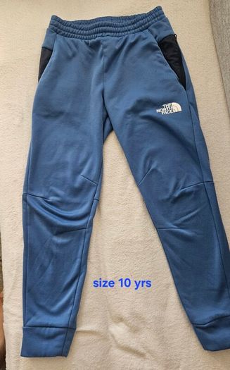 2 x The North Face boys clothing