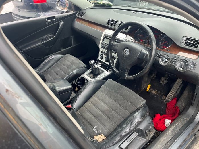 Vw Passat - Parts