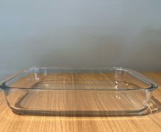 Glass baking tray - large