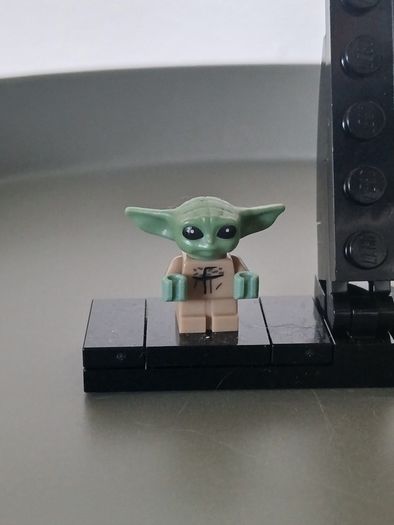 Lego Disney Star Wars 75318 The Child Complete With Box And Instructions Retired Set